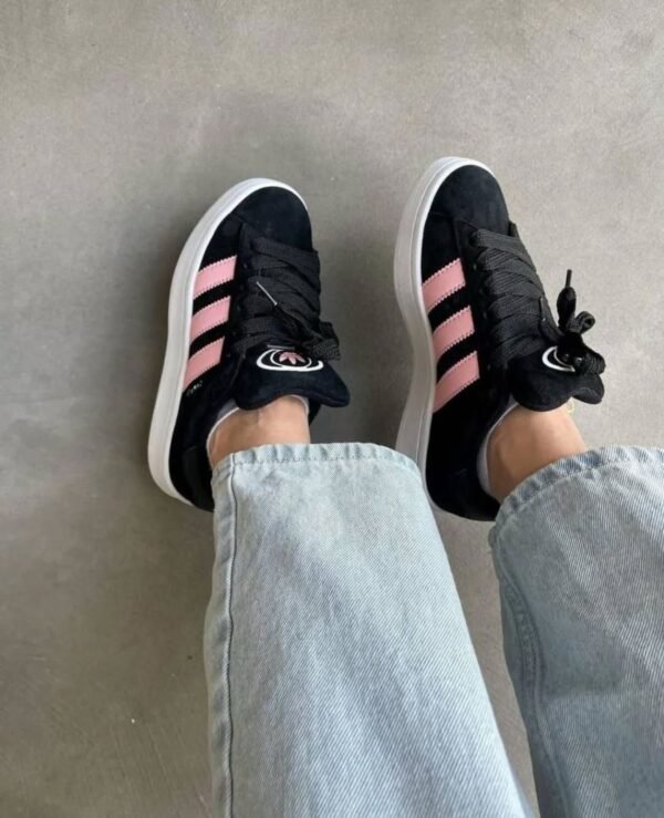 Adidas Sneaker