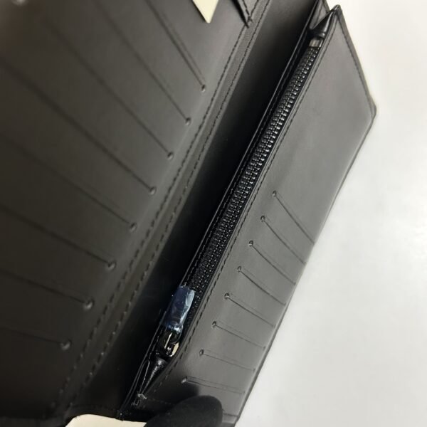 Louis Vuitton Wallet - Image 3