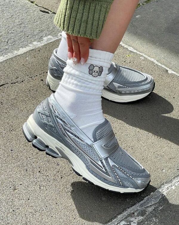 New Balance Shoes - Image 3