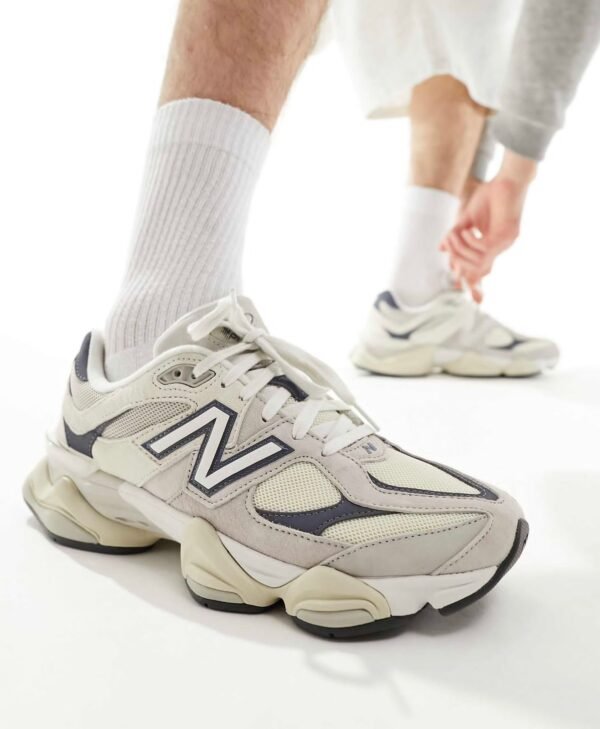 New Balance Shoes - Image 3