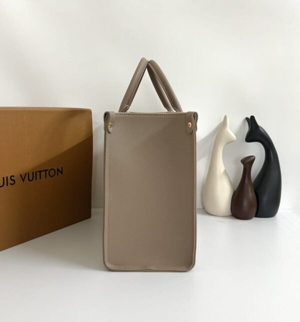 Louis Vuitton Tote Bag - Image 4