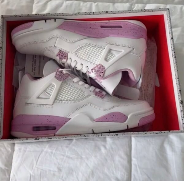 Nike Airjordan Retro 4 - Image 2