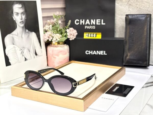 CHANEL - Image 4