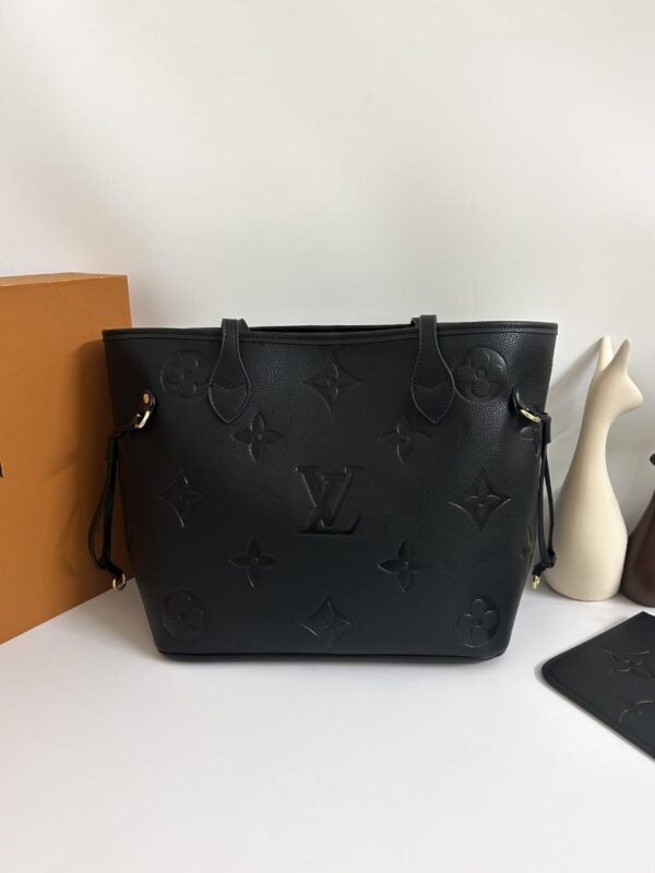 Louis Vuitton Tote Bag - Image 3