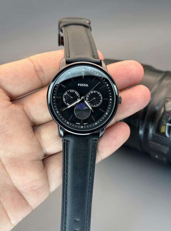 Fossil Watch - Image 3