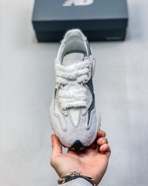 New Balance Shoes - Image 3
