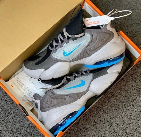 Nike Sneaker