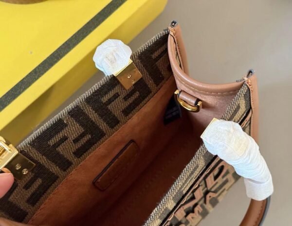 Fendi Handbag - Image 3