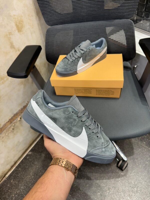 Nike Blazer Shoes - Image 4