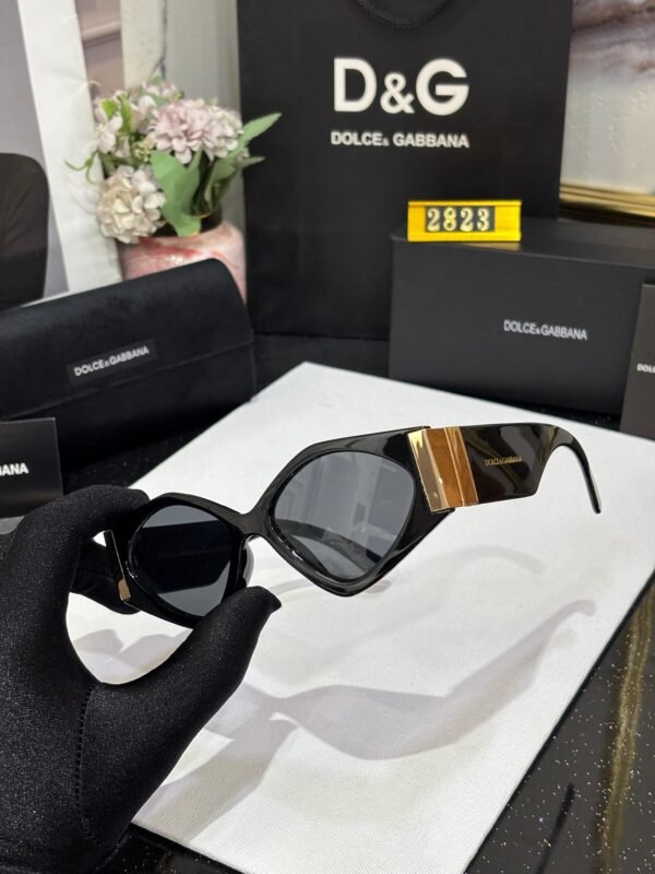 D&G - Image 2