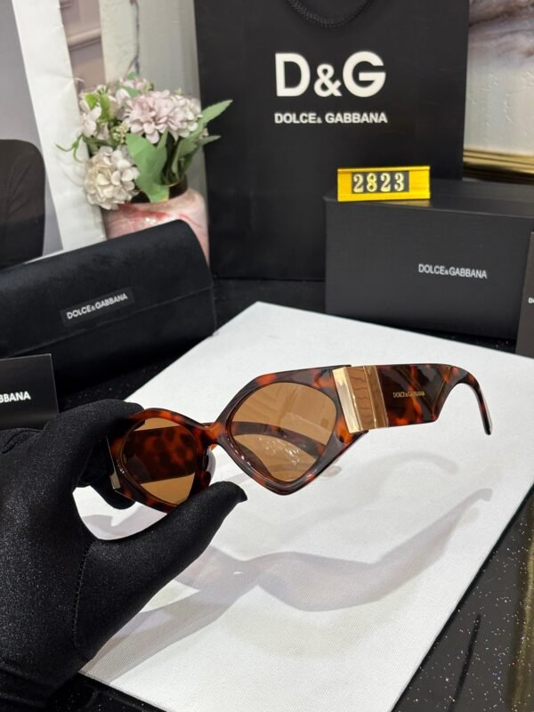 D&G - Image 6