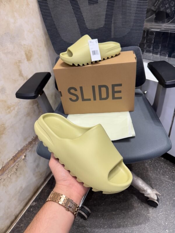 Adidas Slide