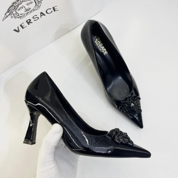 Versace La Medusa Pump