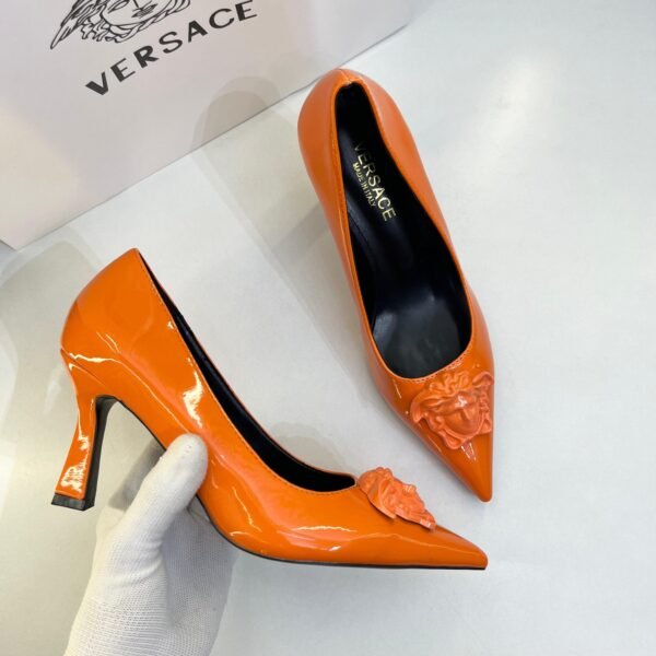 Versace La Medusa Pump - Image 4