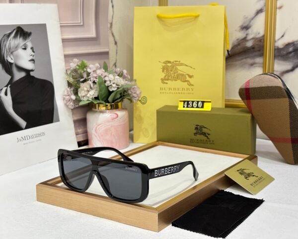 BURBERRY - Image 5