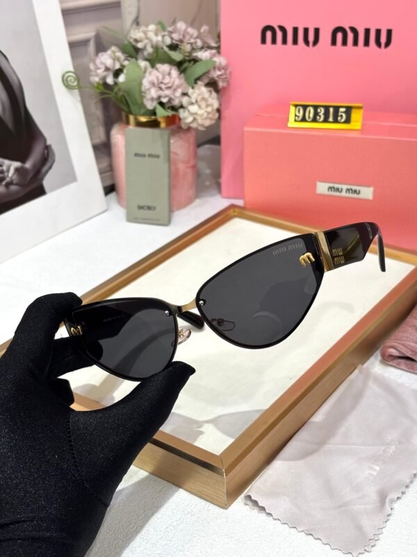 MIU MIU - Image 5